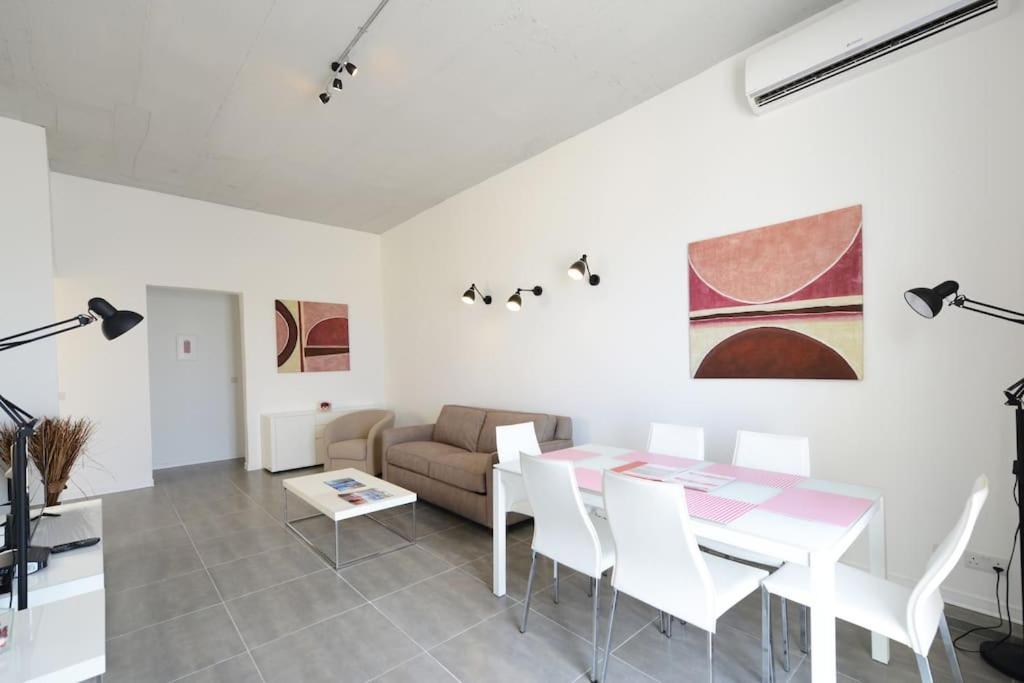 Vallettastay - Harbor View Gem- Sea View 1 Bed Apt Экстерьер фото